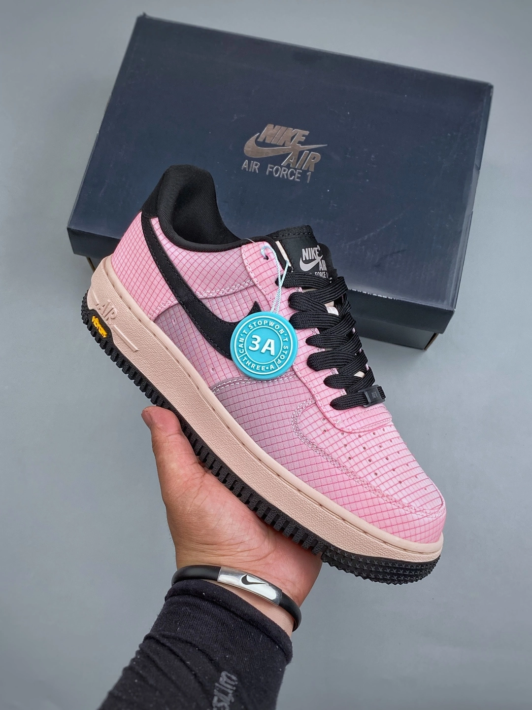 ナイキ エア フォース 1 トレンドスニーカー「Nike Air Force 1」