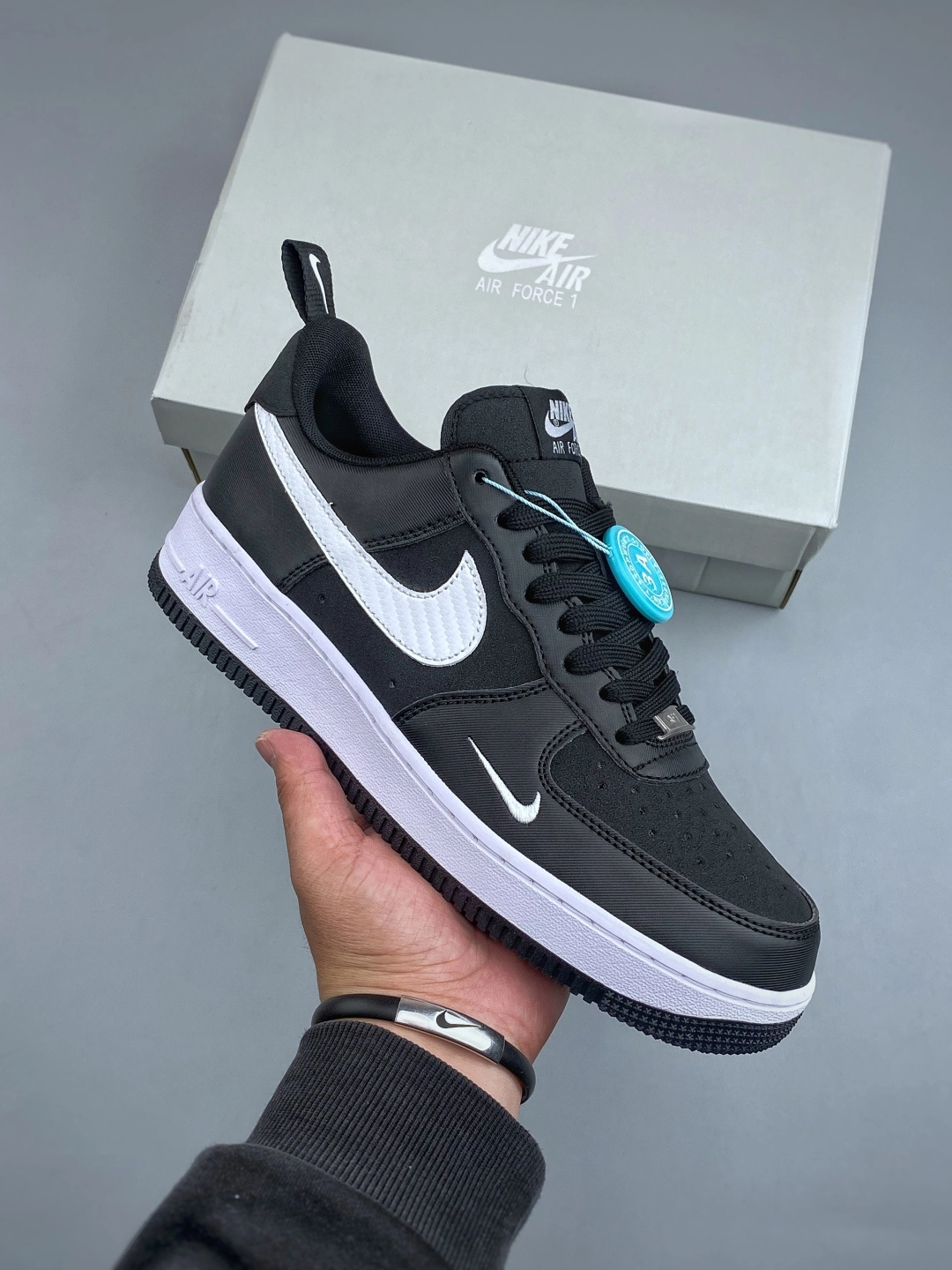 ナイキ エア フォース 1 トレンドスニーカー「Nike Air Force 1」