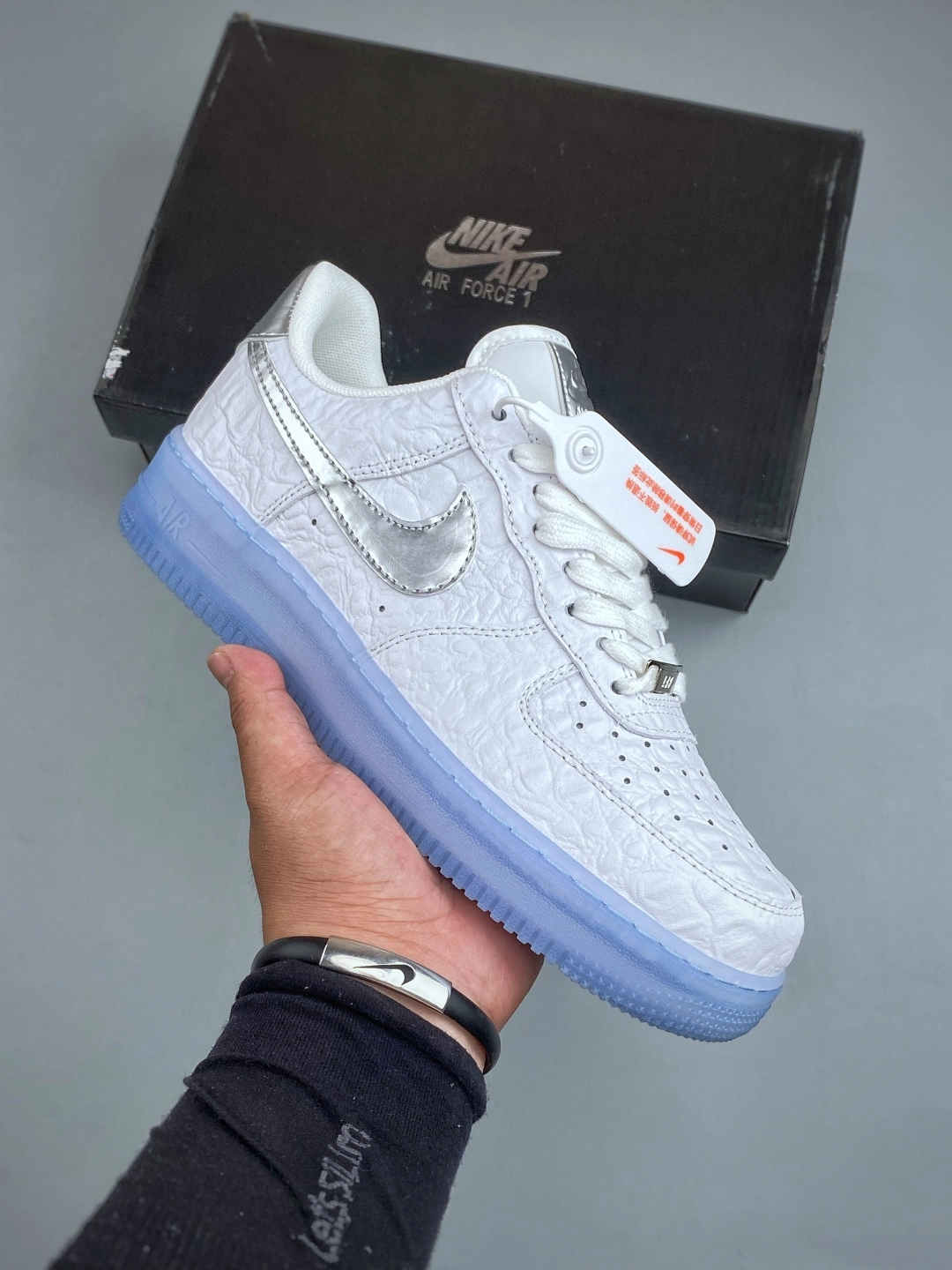 ナイキ エア フォース 1 トレンドスニーカー「Nike Air Force 1」