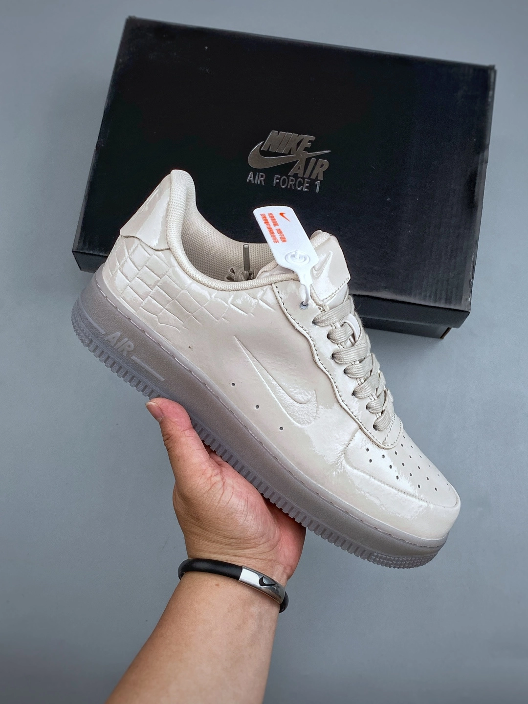 ナイキ エア フォース 1 トレンドスニーカー「Nike Air Force 1」