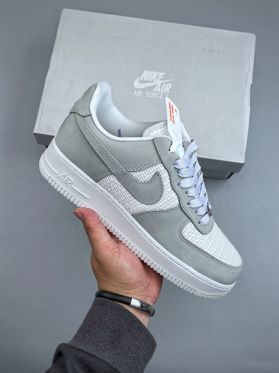 ナイキ エア フォース 1 トレンドスニーカー「Nike Air Force 1」