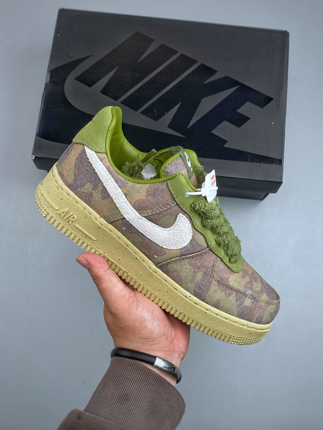 ナイキ エア フォース 1 トレンドスニーカー「Nike Air Force 1」