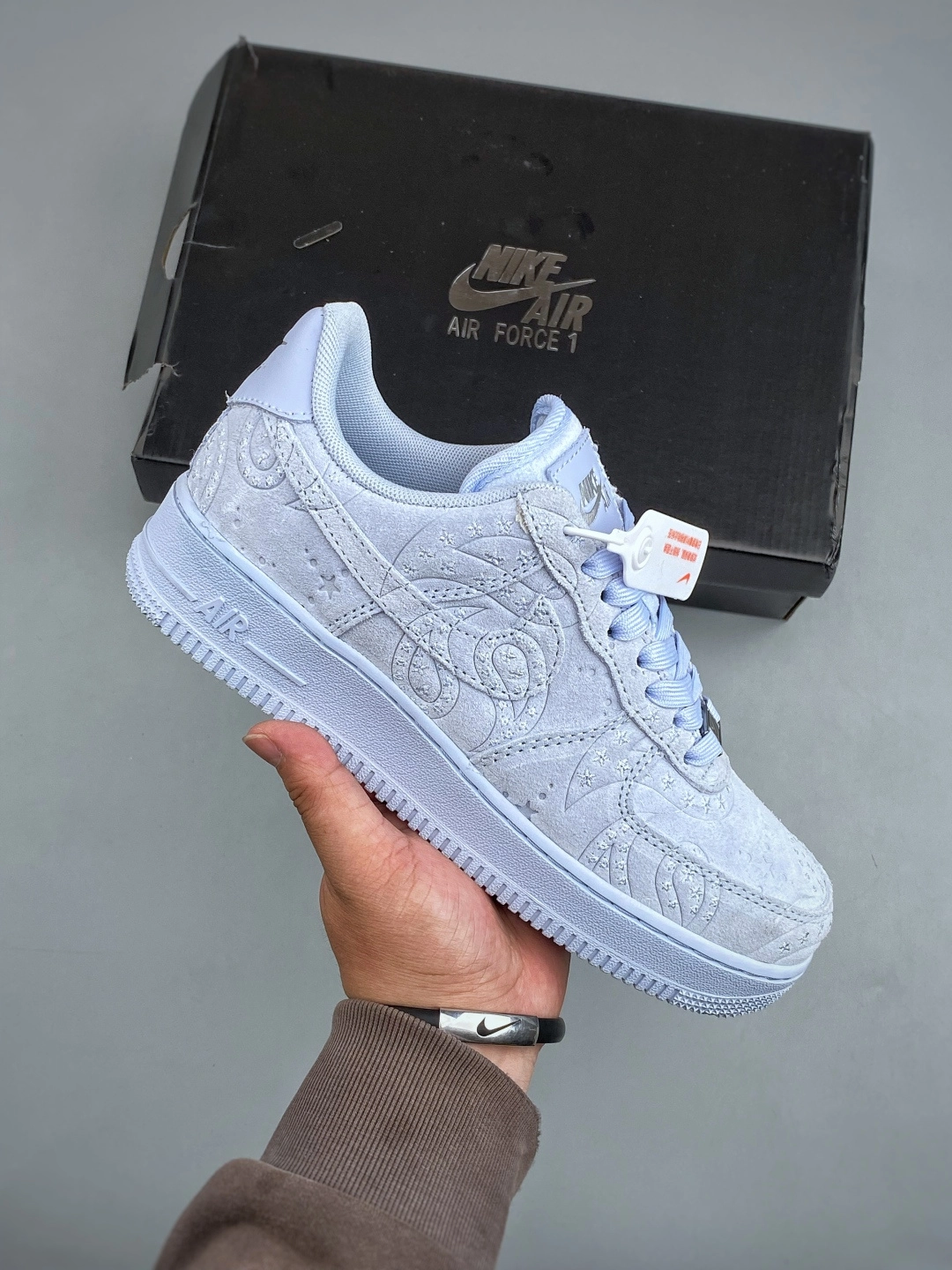 ナイキ エア フォース 1 トレンドスニーカー「Nike Air Force 1」