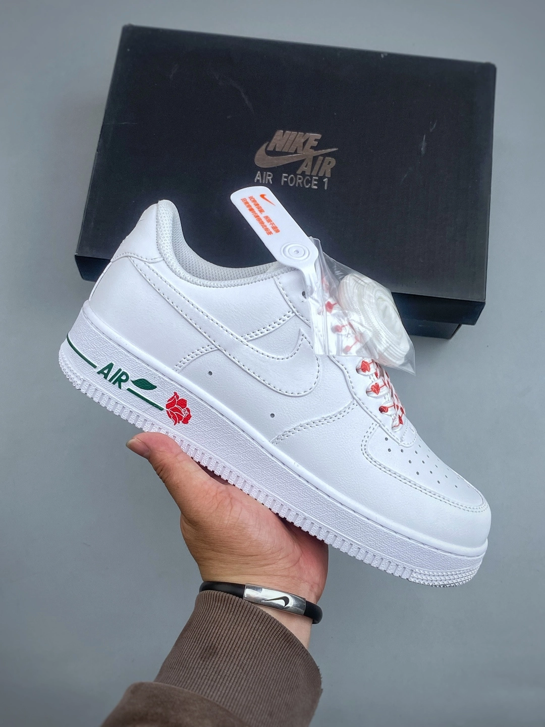 ナイキ エア フォース 1 トレンドスニーカー「Nike Air Force 1」