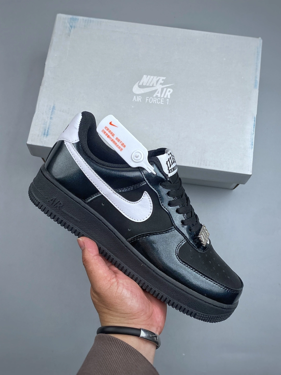 ナイキ エア フォース 1 トレンドスニーカー「Nike Air Force 1」
