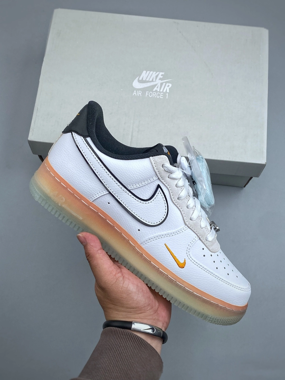 ナイキ エア フォース 1 トレンドスニーカー「Nike Air Force 1」