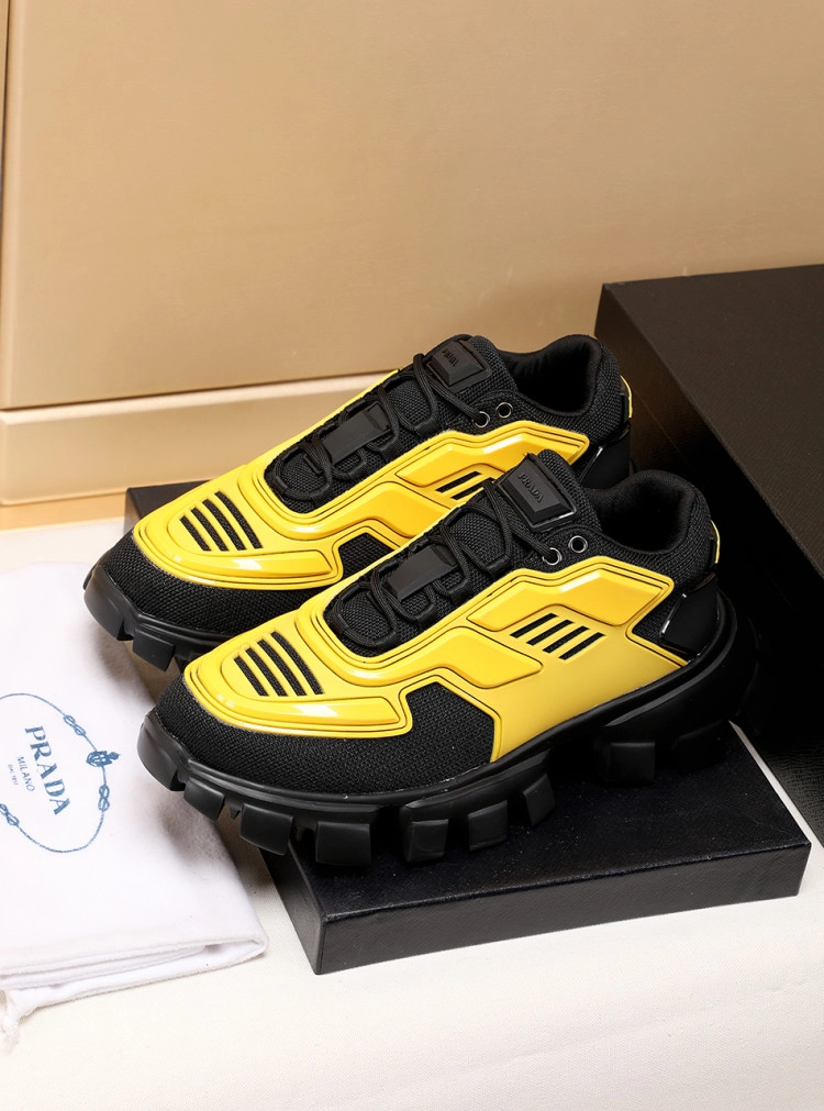 プラダ Cloudbust Thunder 機能風 厚底 ダッドシューズ
