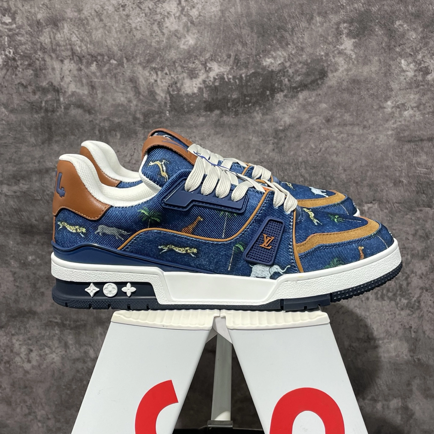 ルイ・ヴィトン「LV Trainer」クラシックシリーズ ファッショントレンドカジュアルスニーカー