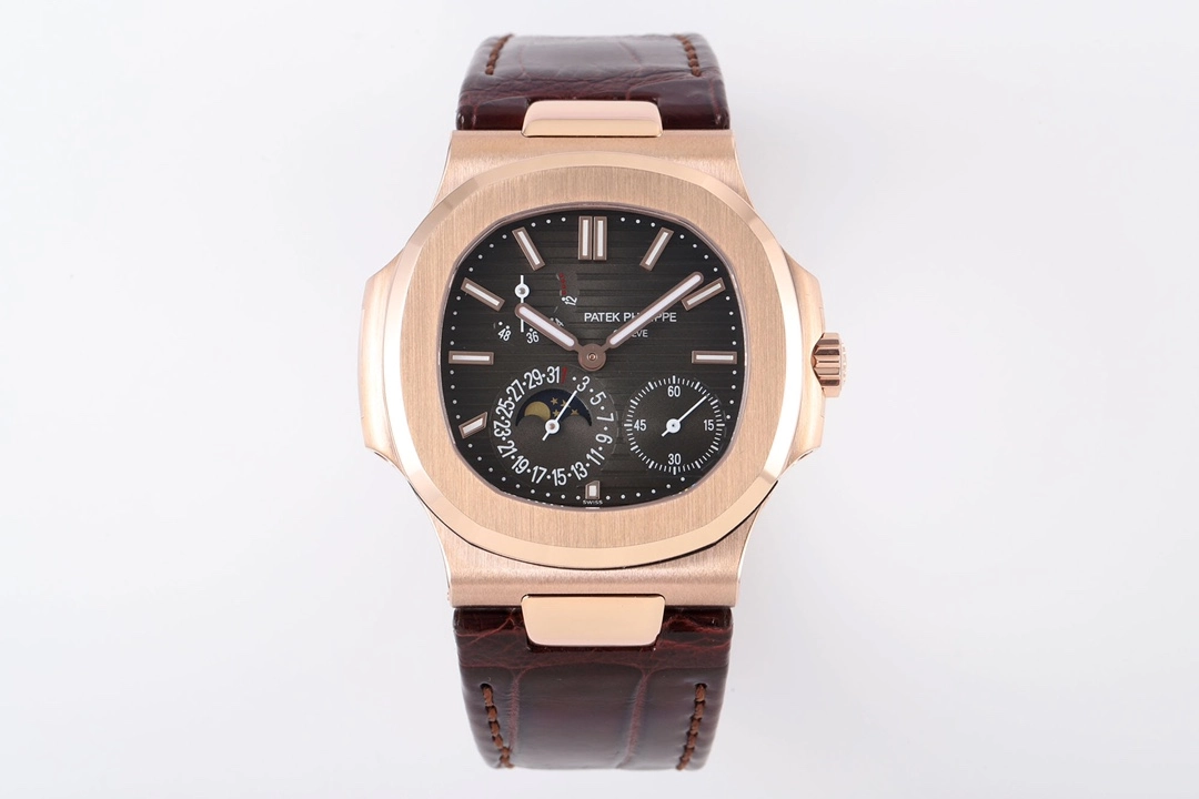 パテック フィリップ「Patek Philippe」ノーチラス 40MM
