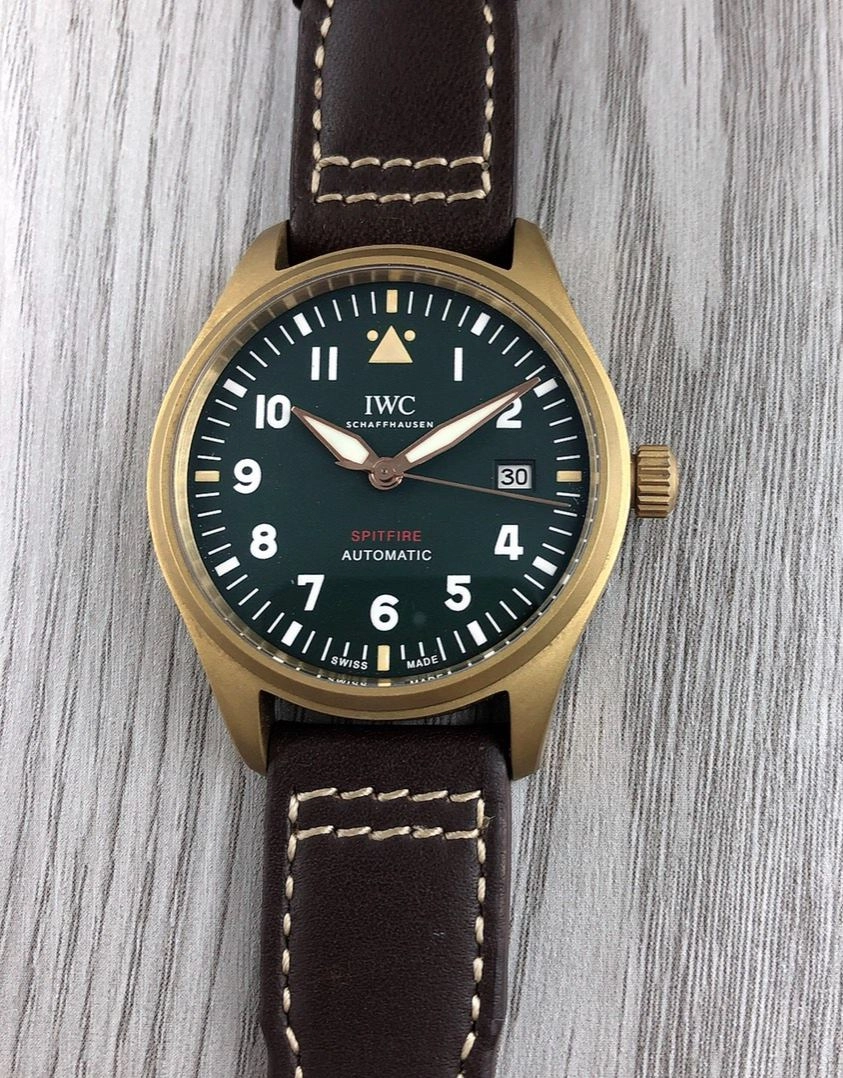 アイ・ダブリュー・シー「IWC」 パイロット マークXVIII スピットファイア 39mm ブロンズケース 腕時計
