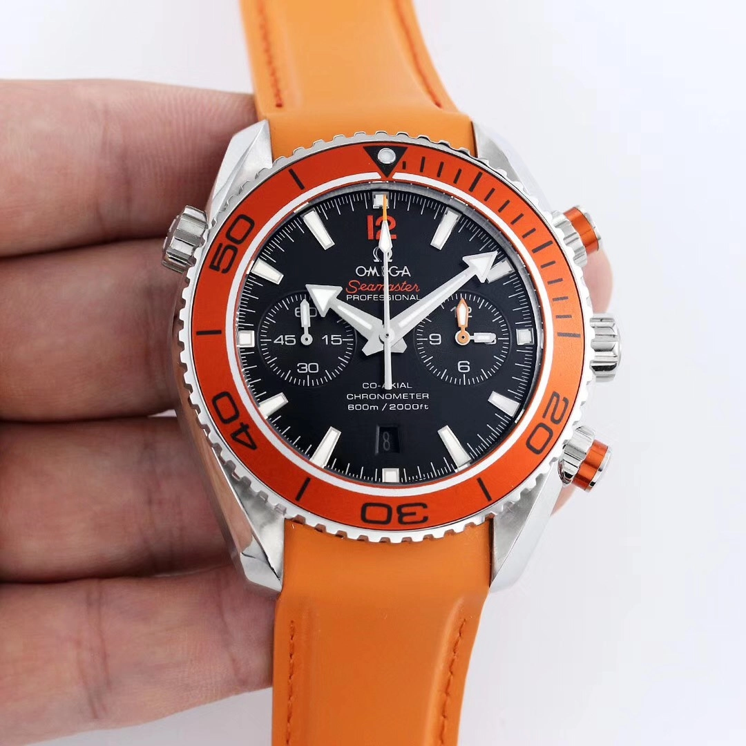 オメガ「Omega」Seamaster Planet Ocean Chronograph 45.5MM スチールケースバンド メンズ腕時計