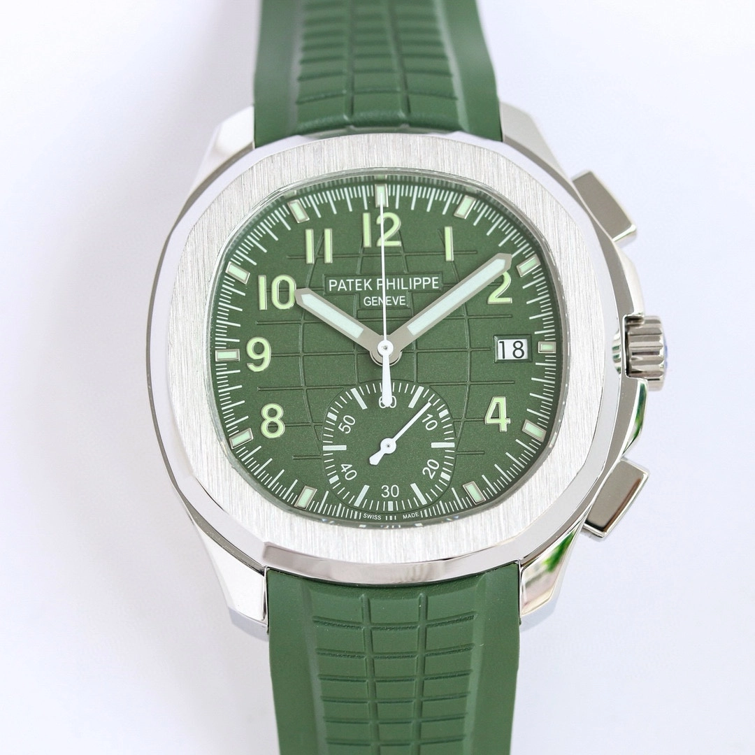 パテック・フィリップ「Patek Philippe」アクアノート クロノグラフ 42.2mm メンズウォッチ