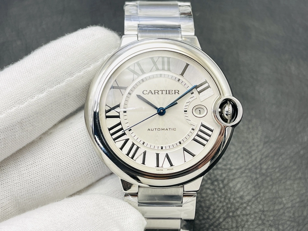カルティエ バロン ブルー ド カルティエ時計 33mm