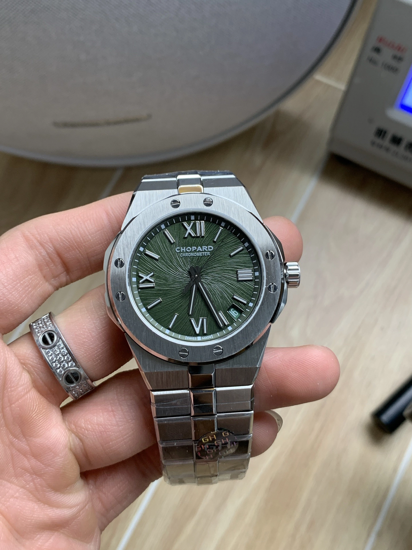ショパール「Chopard」アルパインイーグルメンズウォッチ42mm