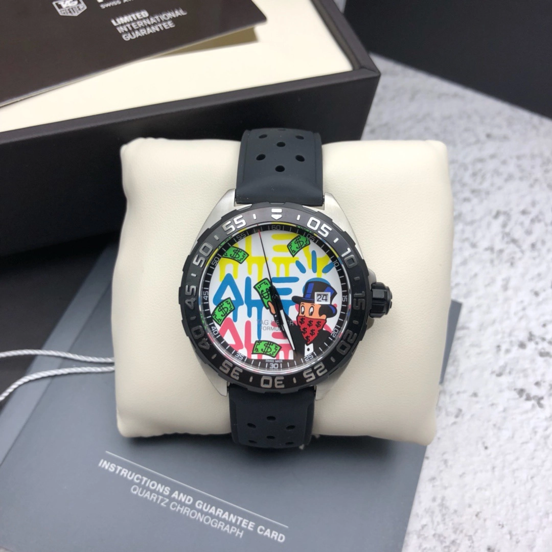 タグ・ホイヤー「TAG Heuer」カレラオートマティック ユニセックス 腕時計41mm
