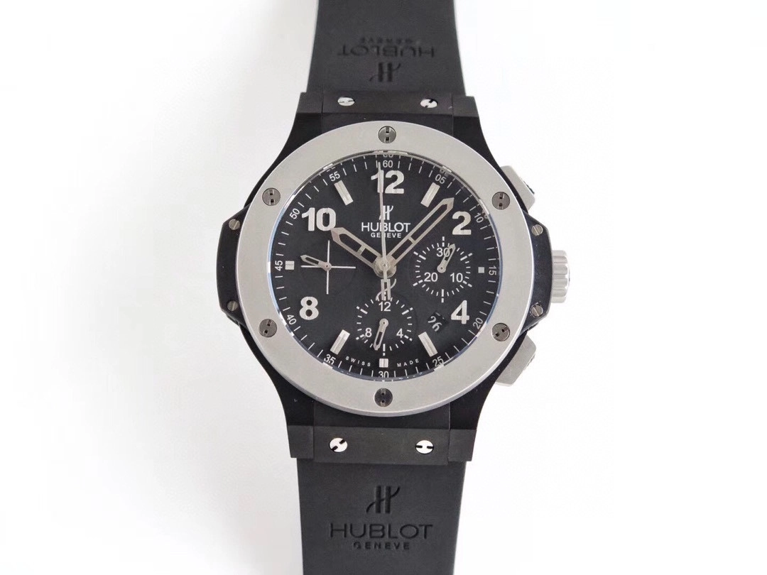 ウブロ ビッグバン 44mm