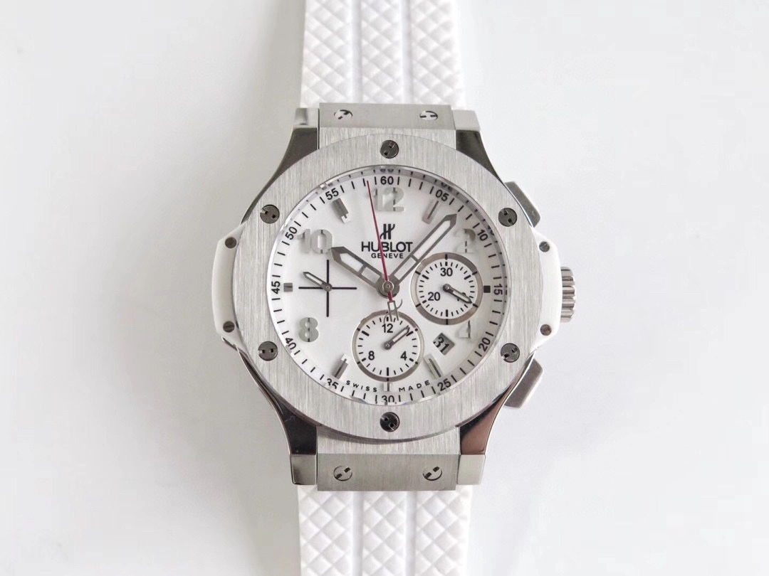 ウブロ ビッグバン 44mm