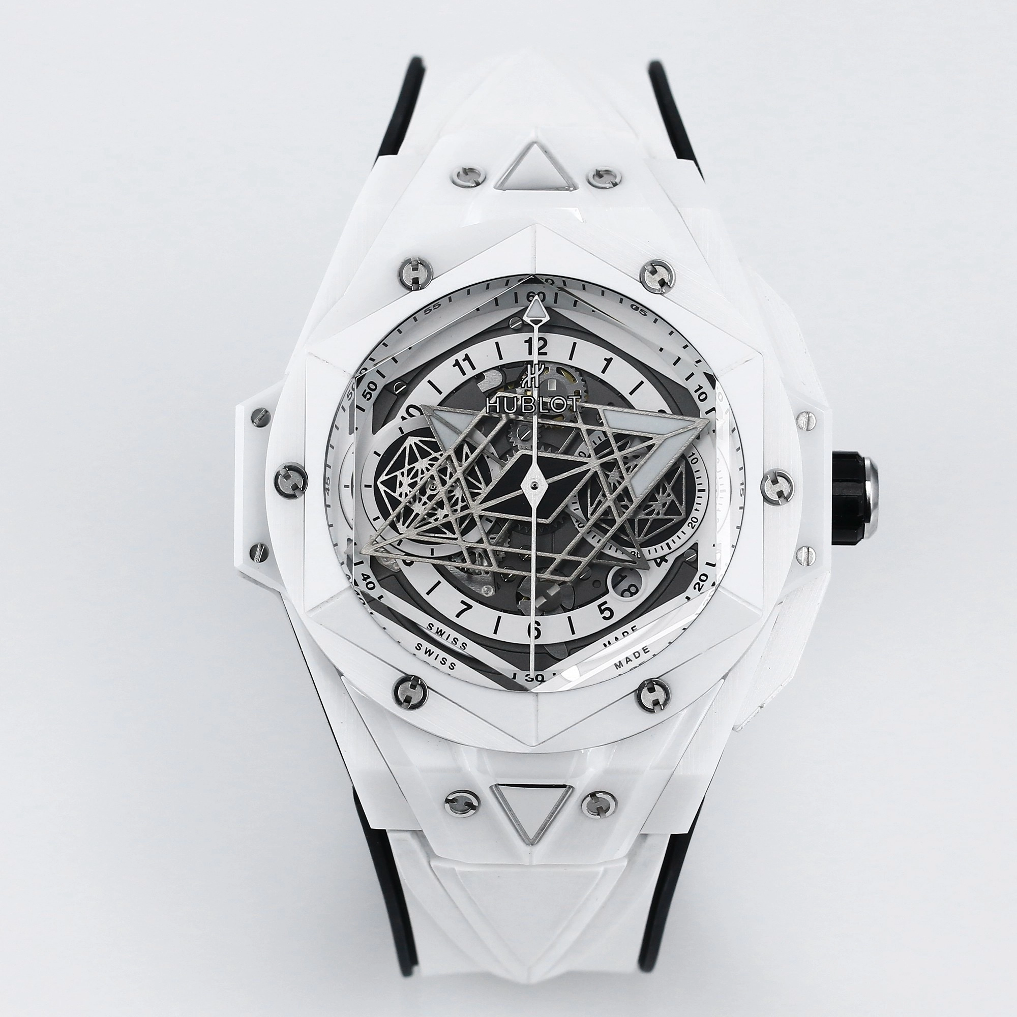 ウブロ ビッグバン サンブルーII 刺青アート 限定モデル 45mm