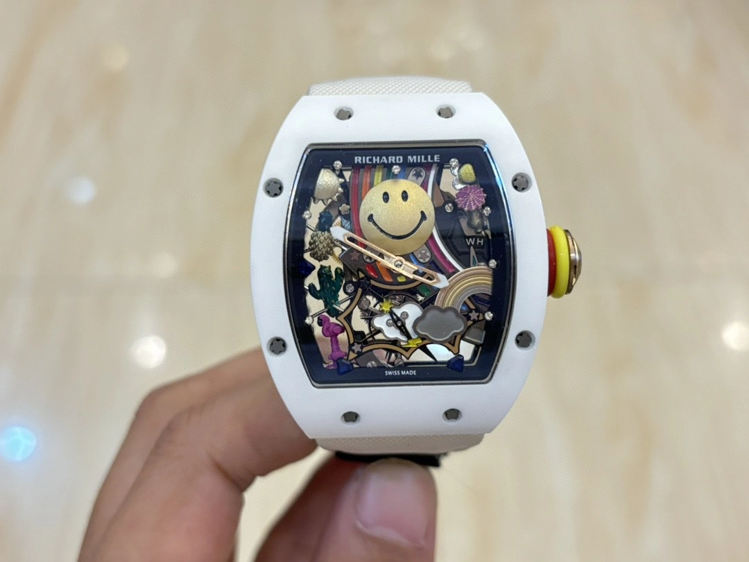 リシャール・ミル RM 88 オートマティック トゥールビヨン スマイリー 40x48x14mm