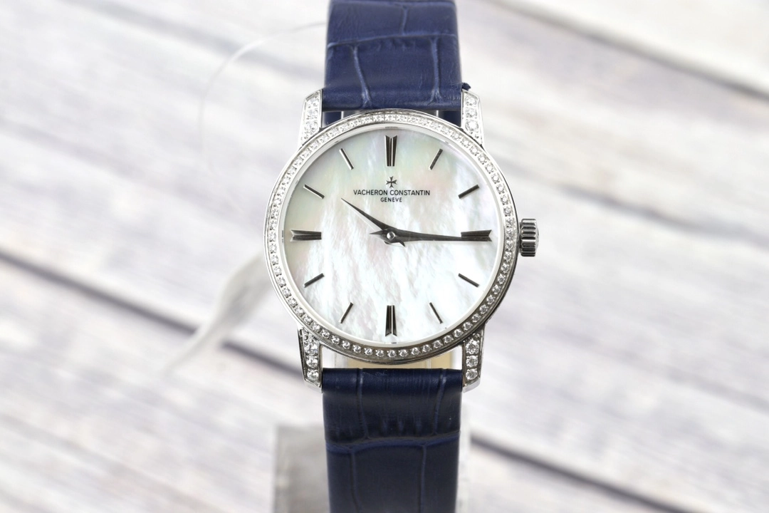 ヴァシュロン・コンスタンタン トラディショネル 33mm