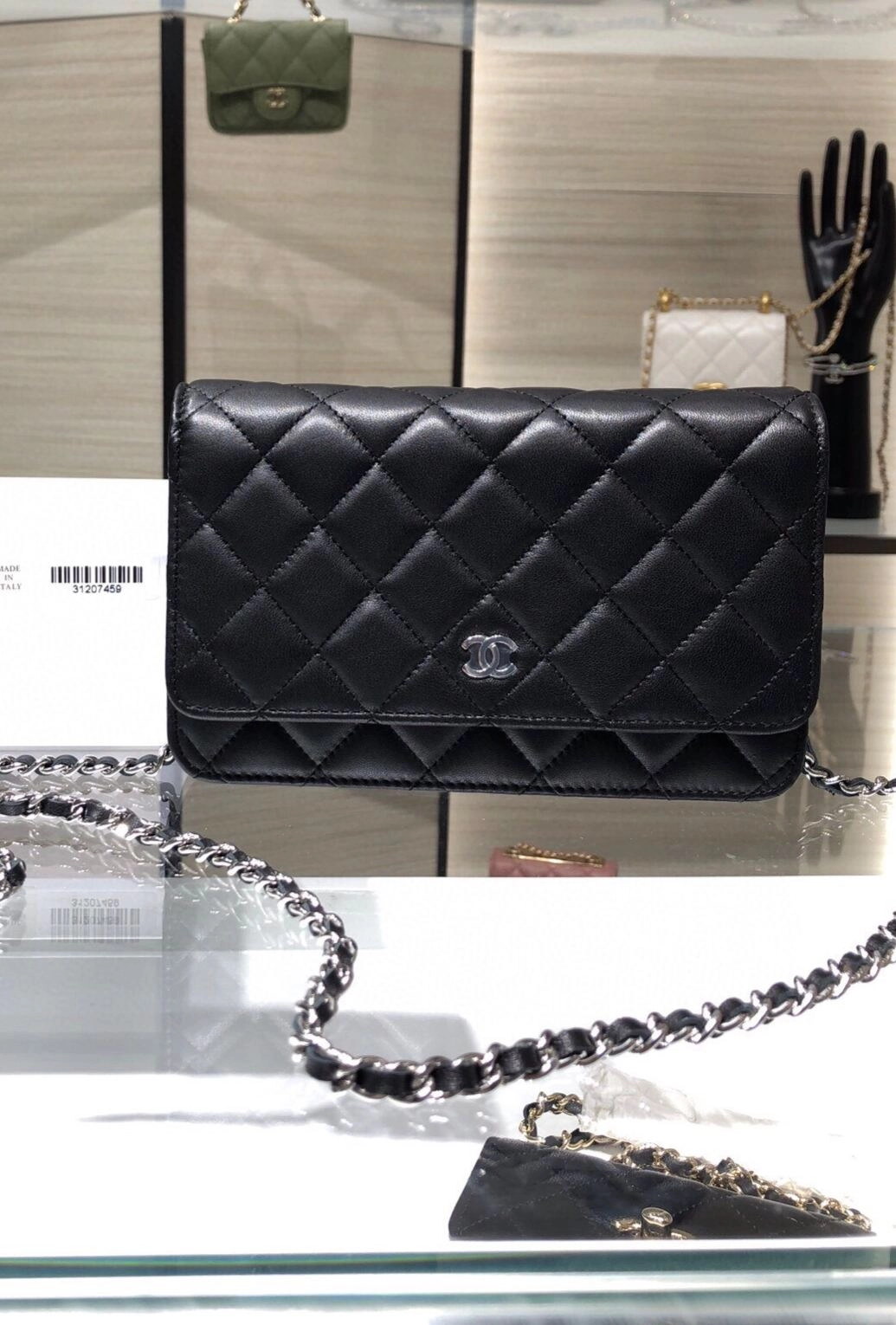 シャネル「Chanel」 ウォレット オン チェーン
