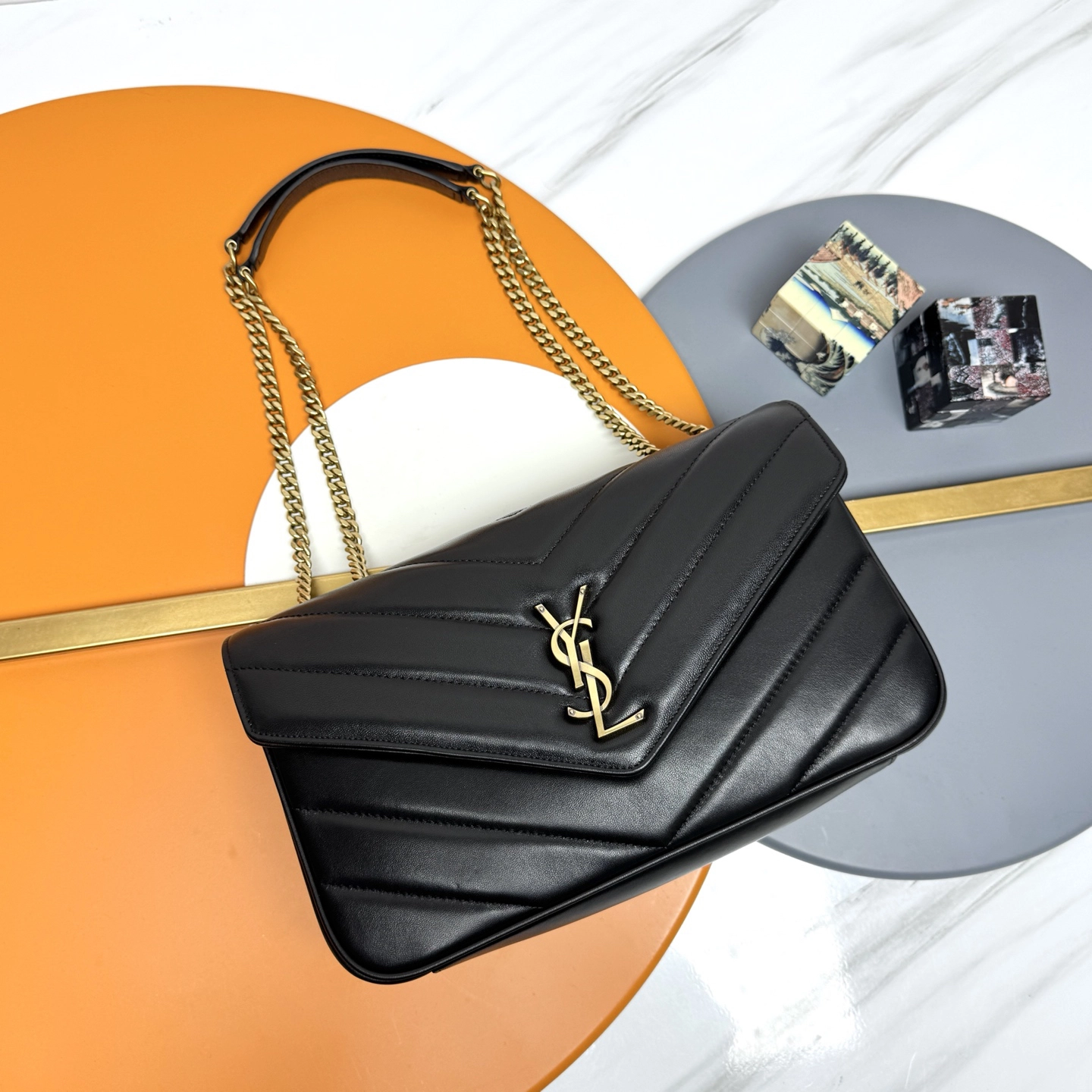 サンローラン「Saint Laurent」ルル ブラックレザー ミディアムバッグ