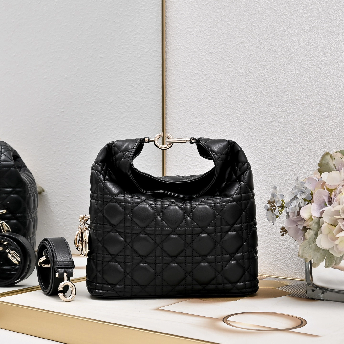 【大人気逸品】 ディオール ホーボー トートバッグ「Toujours Hobo」