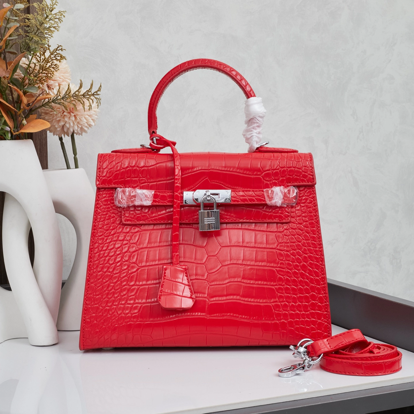 エルメス ケリー 19/25/28 ストーンパターンレザー バッグ「Kelly II Sellier」