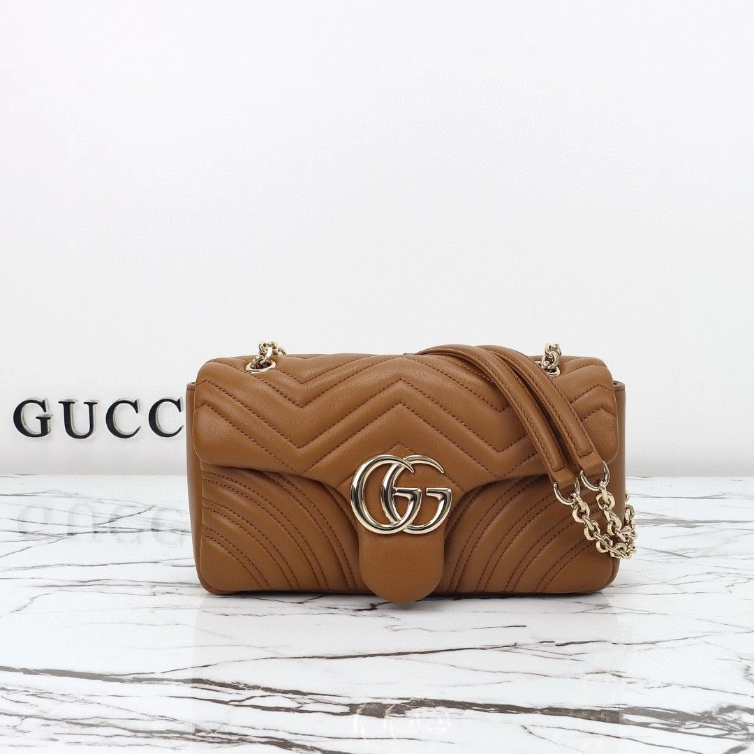 グッチ〔GGマーモント〕ミディアム ショルダーバッグ「GG Marmont Bag」