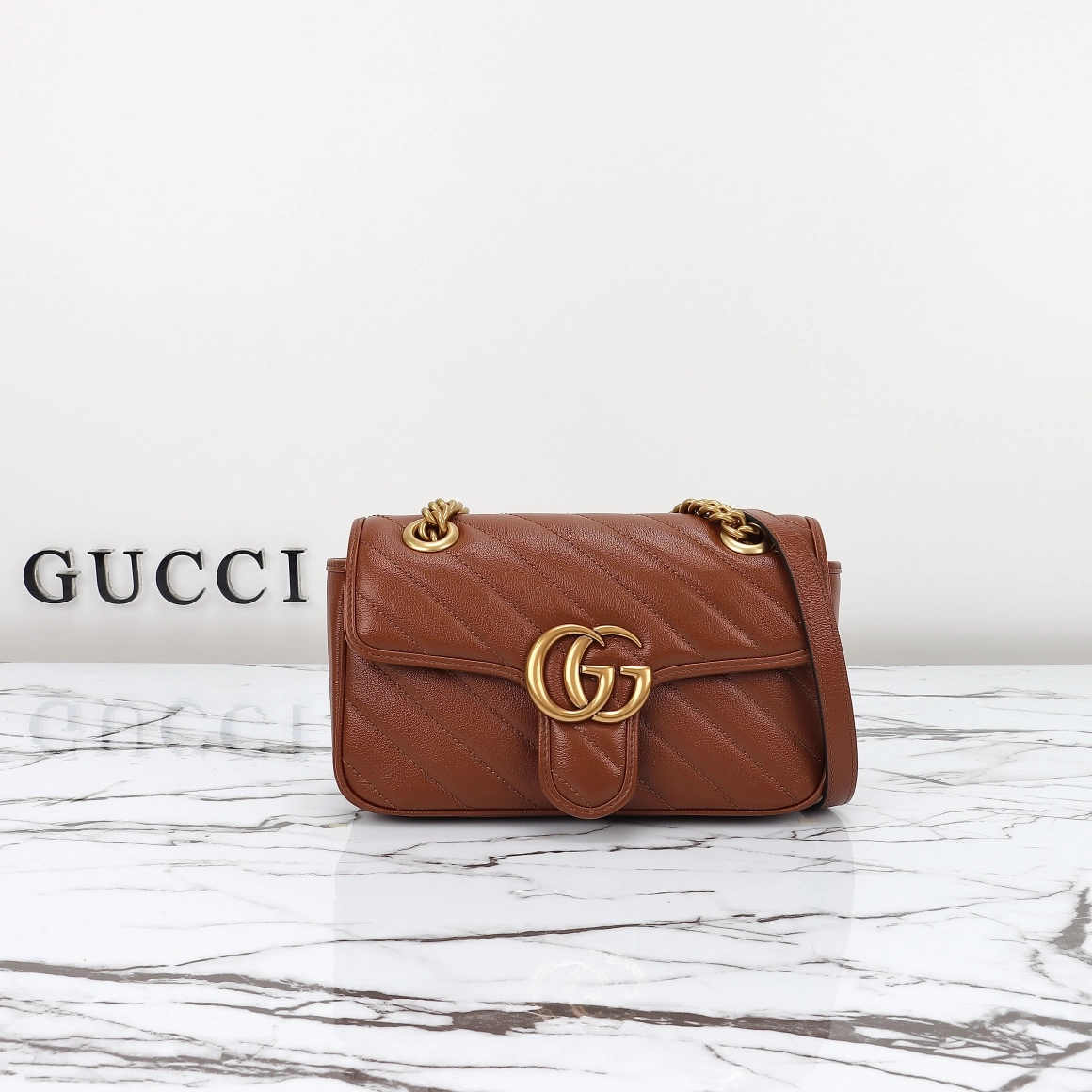 グッチ〔GGマーモント〕ミニ/スモール ショルダーバッグ「GG Marmont Bag」