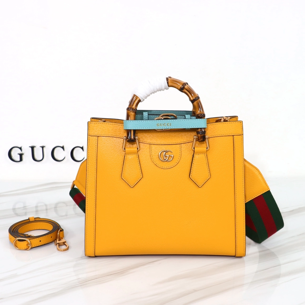 グッチ〔ダイアナ〕ミディアム トートバッグ「Diana Bag」