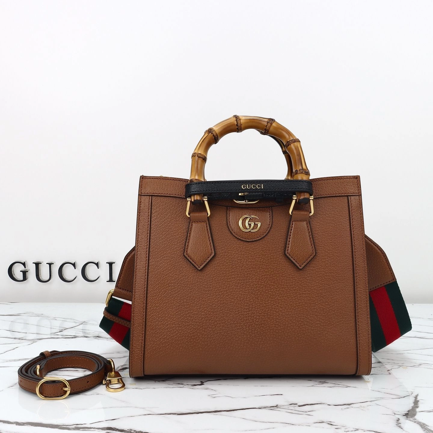 グッチ〔ダイアナ〕ミディアム トートバッグ「Diana Bag」