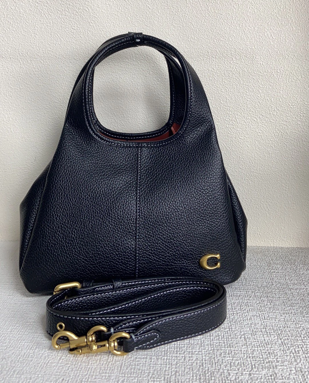 コーチ「Coach」 LANA トートバッグ