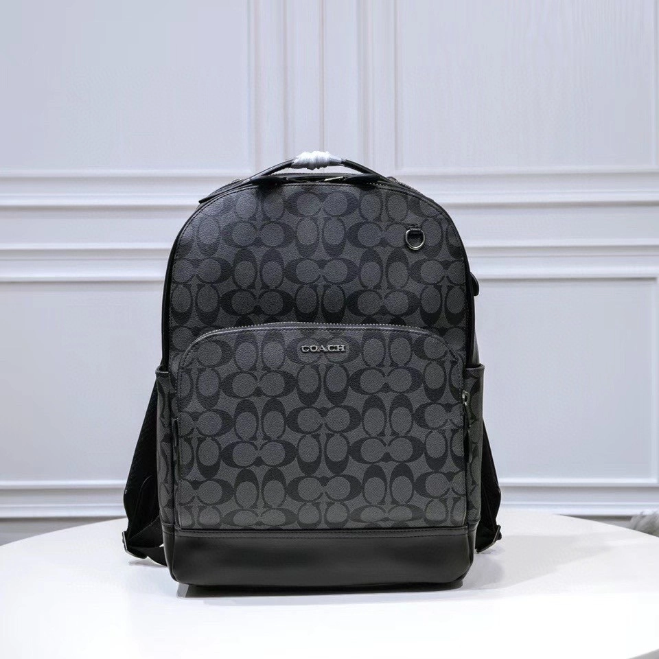 コーチ「Coach」 VARSITY GRAHAM クラシック シグネチャー キャンバス バックパック