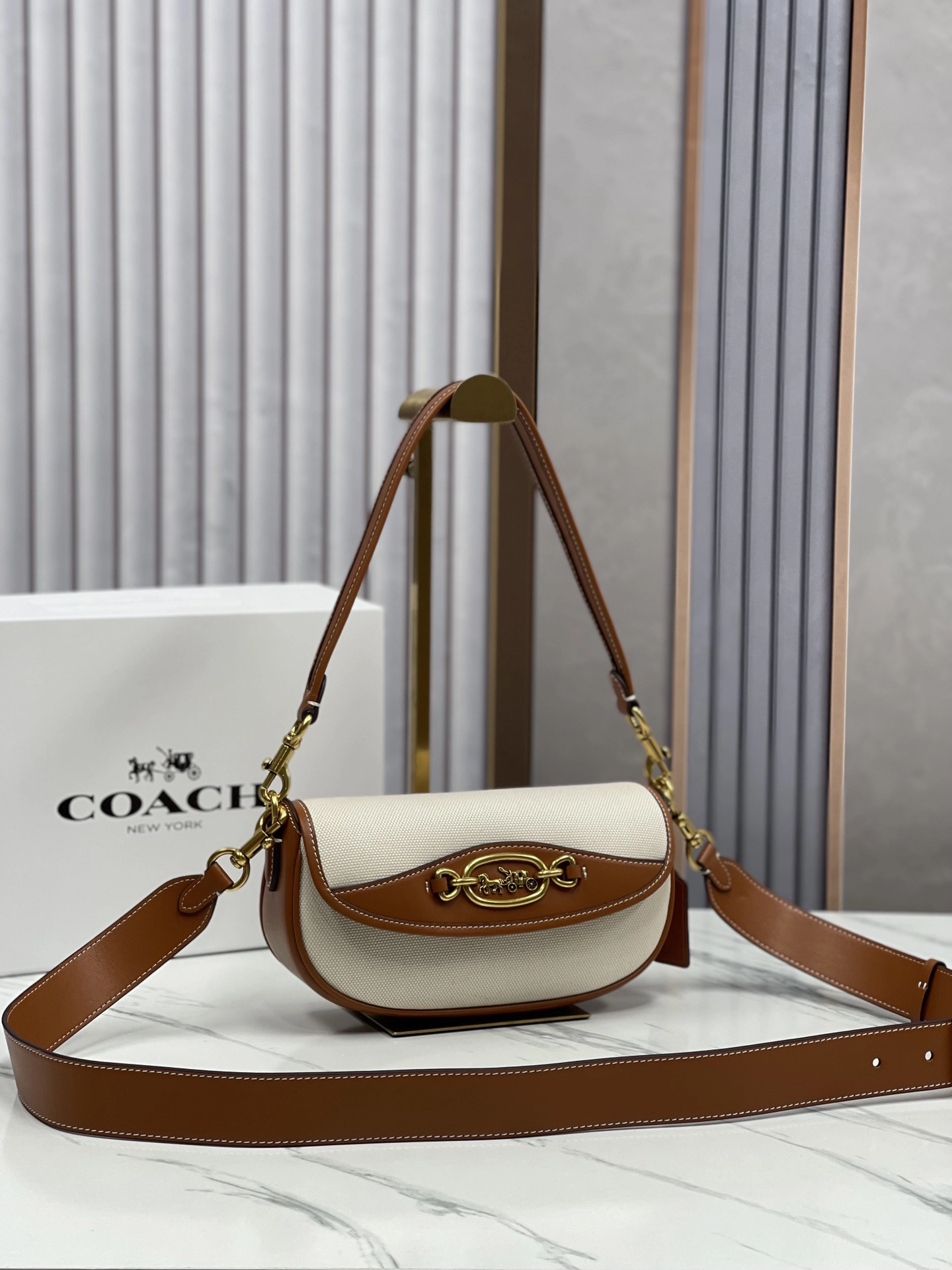 コーチ「Coach」HADLEY レザー レディース ショルダーバッグ