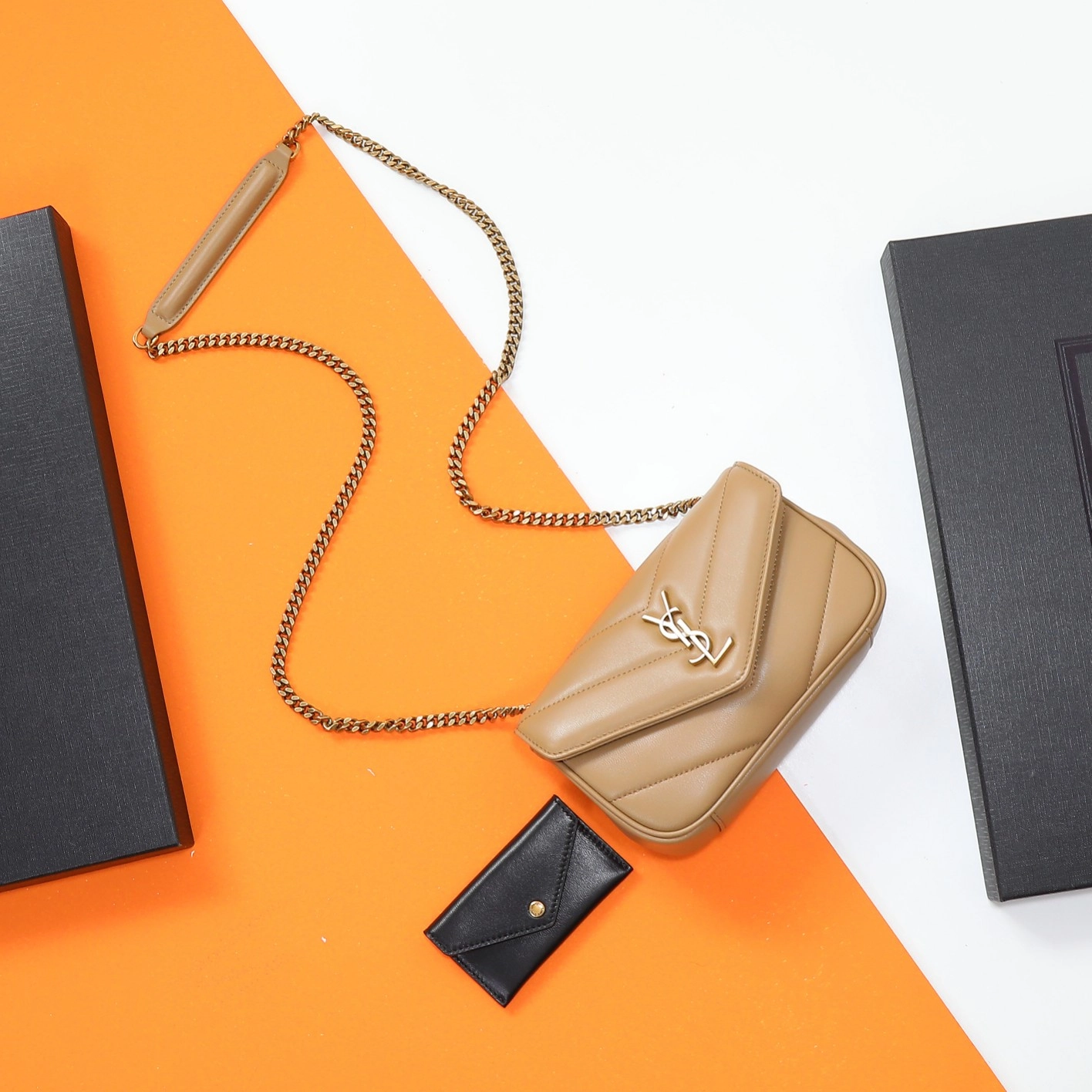 サンローラン「Saint Laurent」 Loulou Mini ショルダーバッグ(2025年早春コレクション)