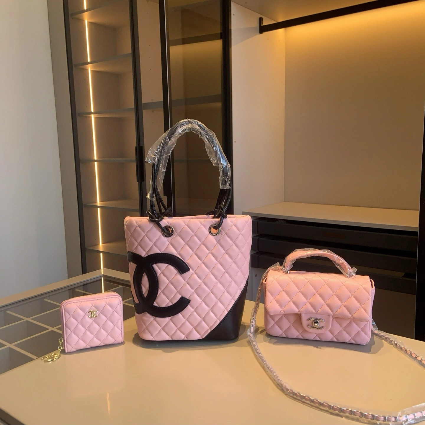 「シャネル」CHANEL 3 点セット トートバッグ+ハンドル付き CF バッグ+財布