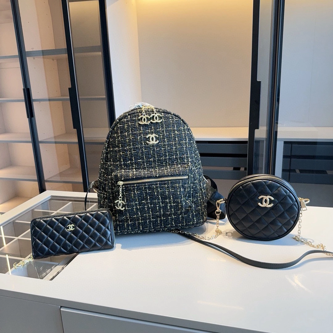 「シャネル」CHANEL 3 点セット バックパック+ラウンドバッグ+財布