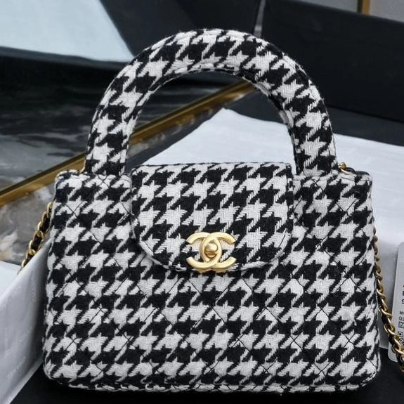 シャネル「Chanel」Kelly ハウンドトゥース ハンドルバッグ