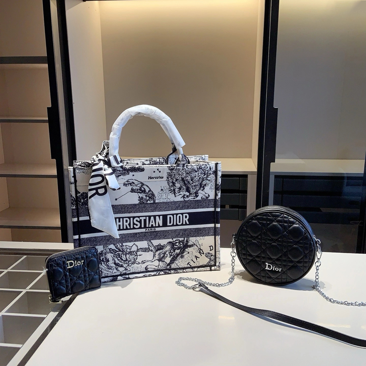 「ディオール」Dior 3 点セット トートバッグ＋ラウンドバッグ＋コインケース