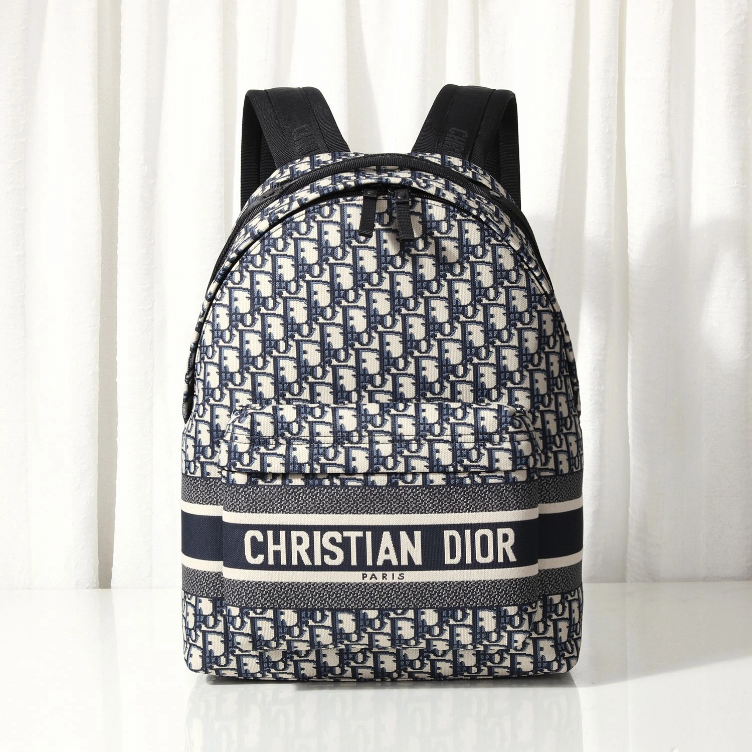 ディオール「Dior」Imported Oblique帆布 ダブルストラップ バックパック【中性デザイン×実用性】