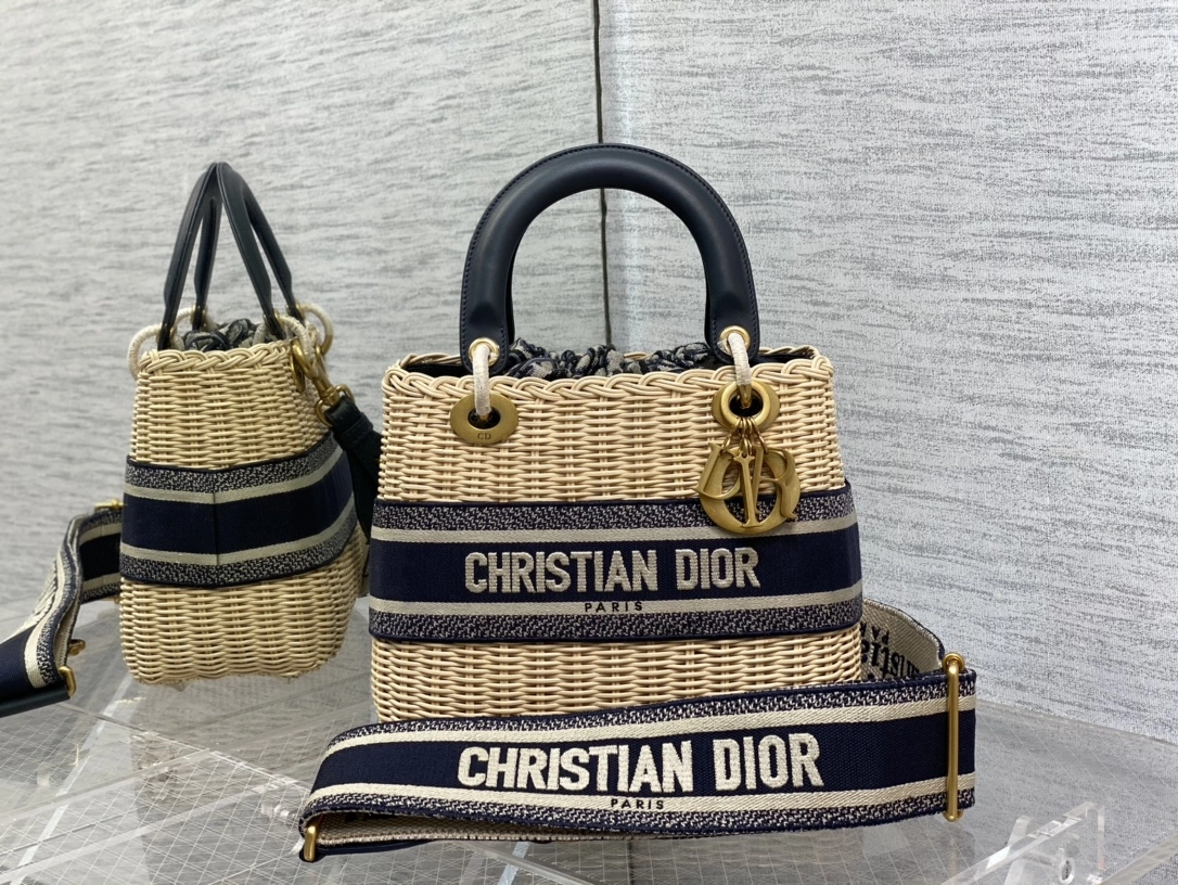 ディオール「Dior」Lady Dior バッグ ミディアム