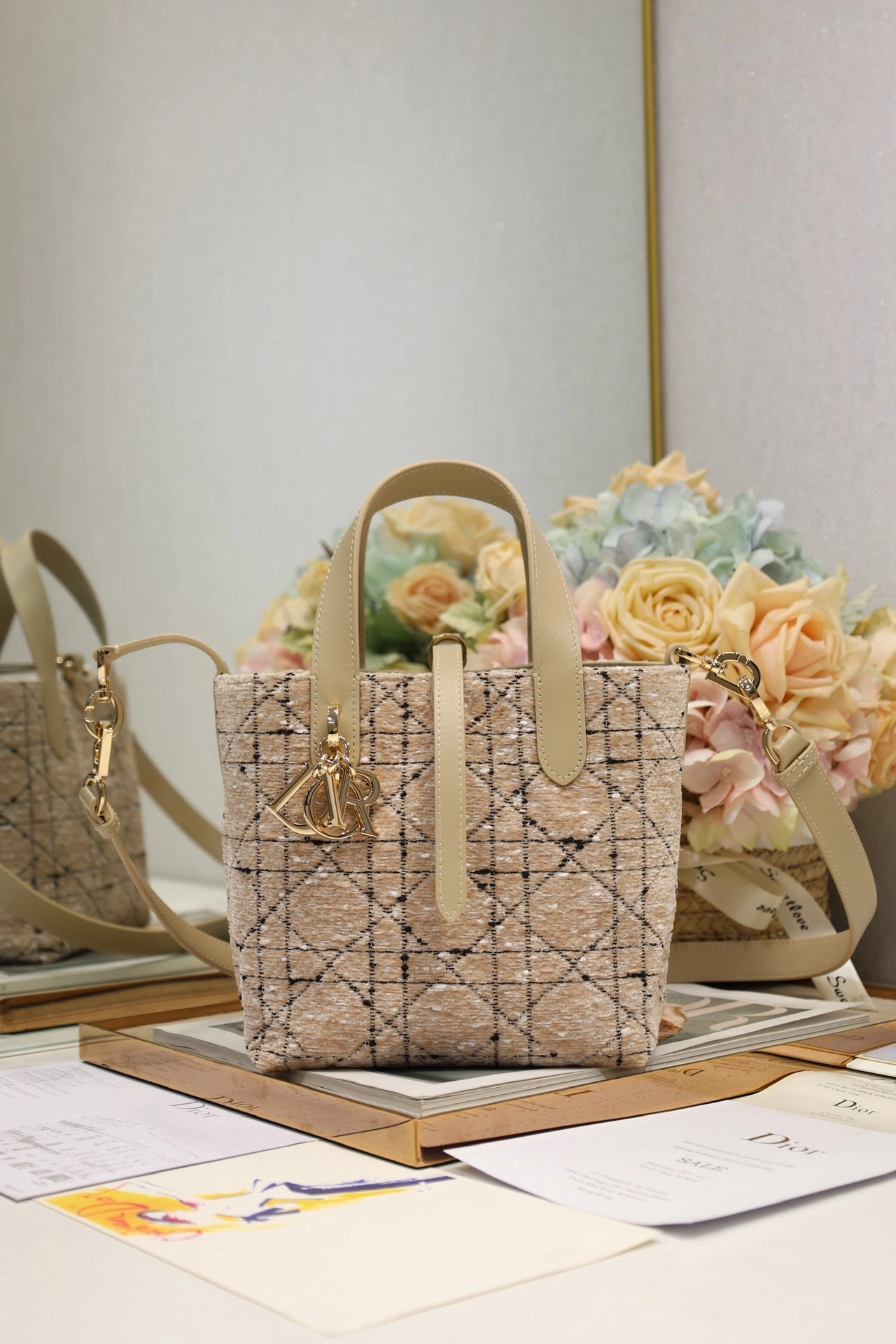 ディオール「Dior」Toujours ハンドバッグ トランペット(刺繍)