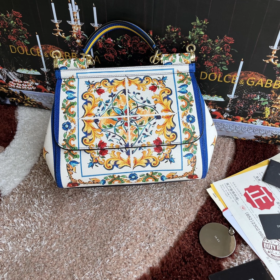 ドルチェ・アンド・ガッバーナ「D&G」 レザープリント ミラー付き ショルダーバッグ