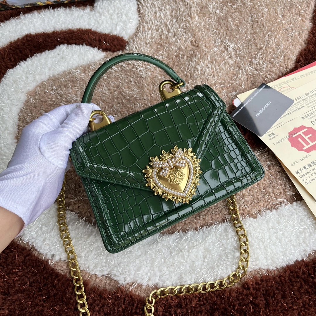 ドルチェ・アンド・ガッバーナ「D&G」エメラルドグリーン チェーン レザートップハンドルバッグ