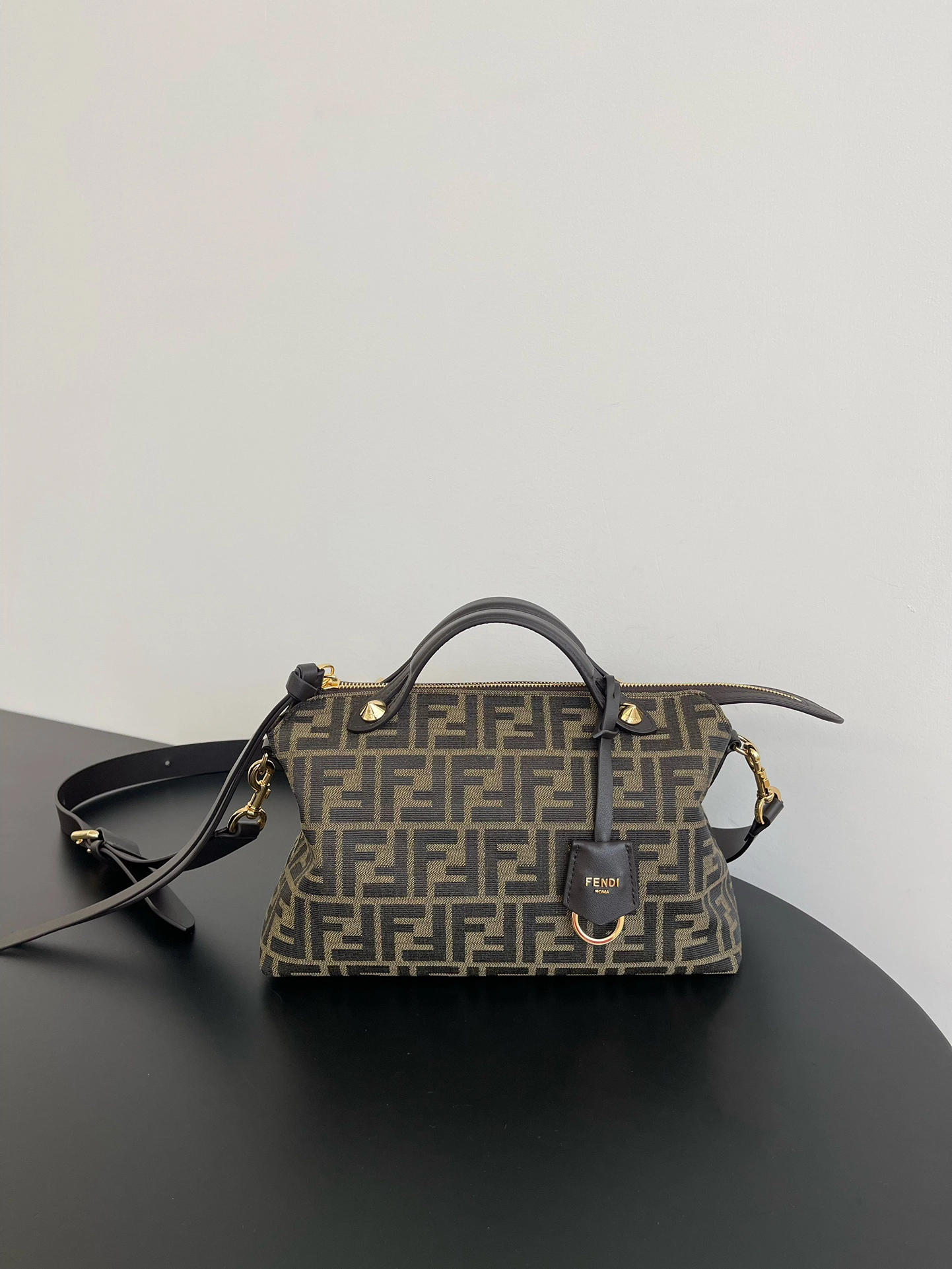 フェンディ「Fendi」By The Way Selleria ボストンバッグ