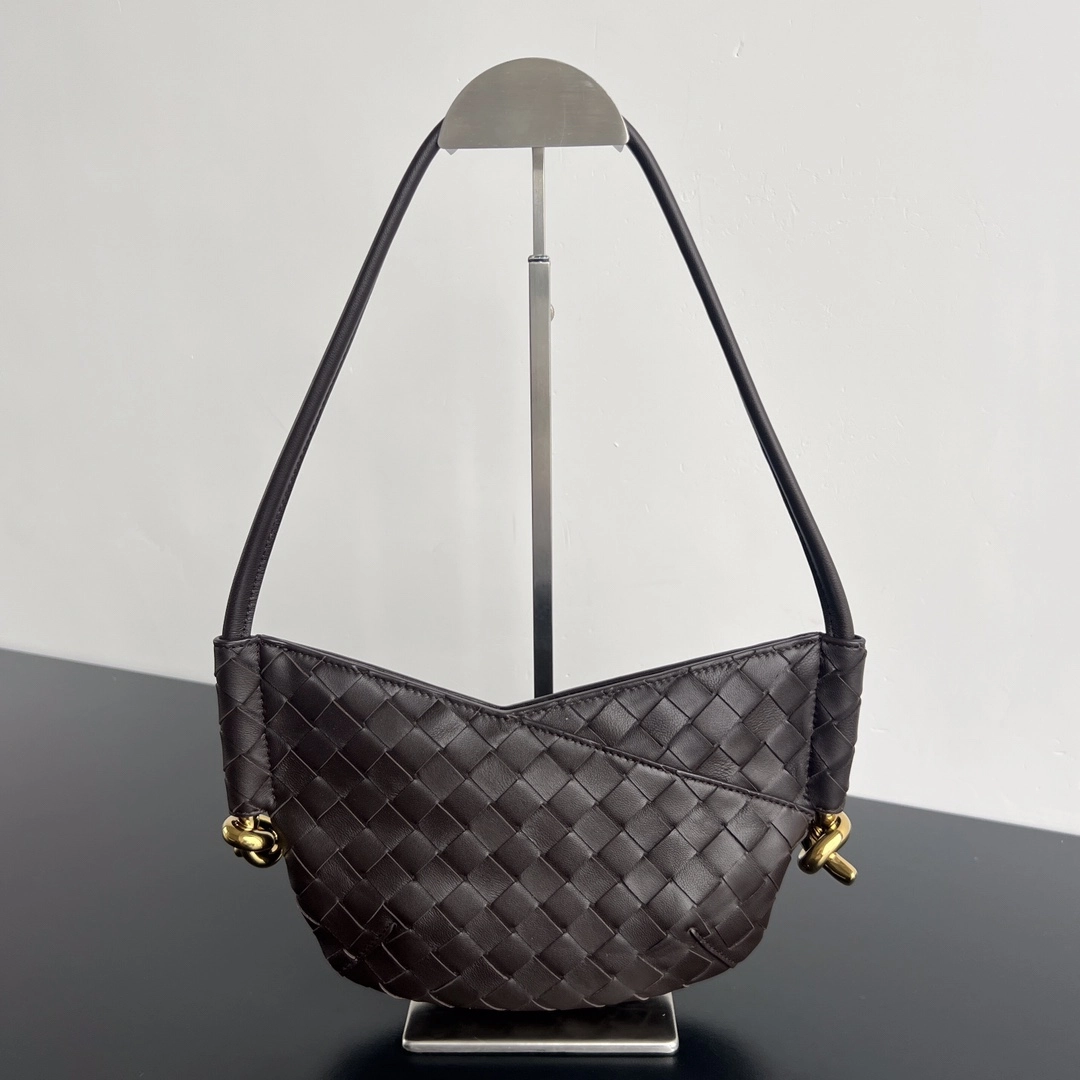 ボッテガ・ヴェネタ「Bottega Veneta」Mini Solstice ショルダーバッグ