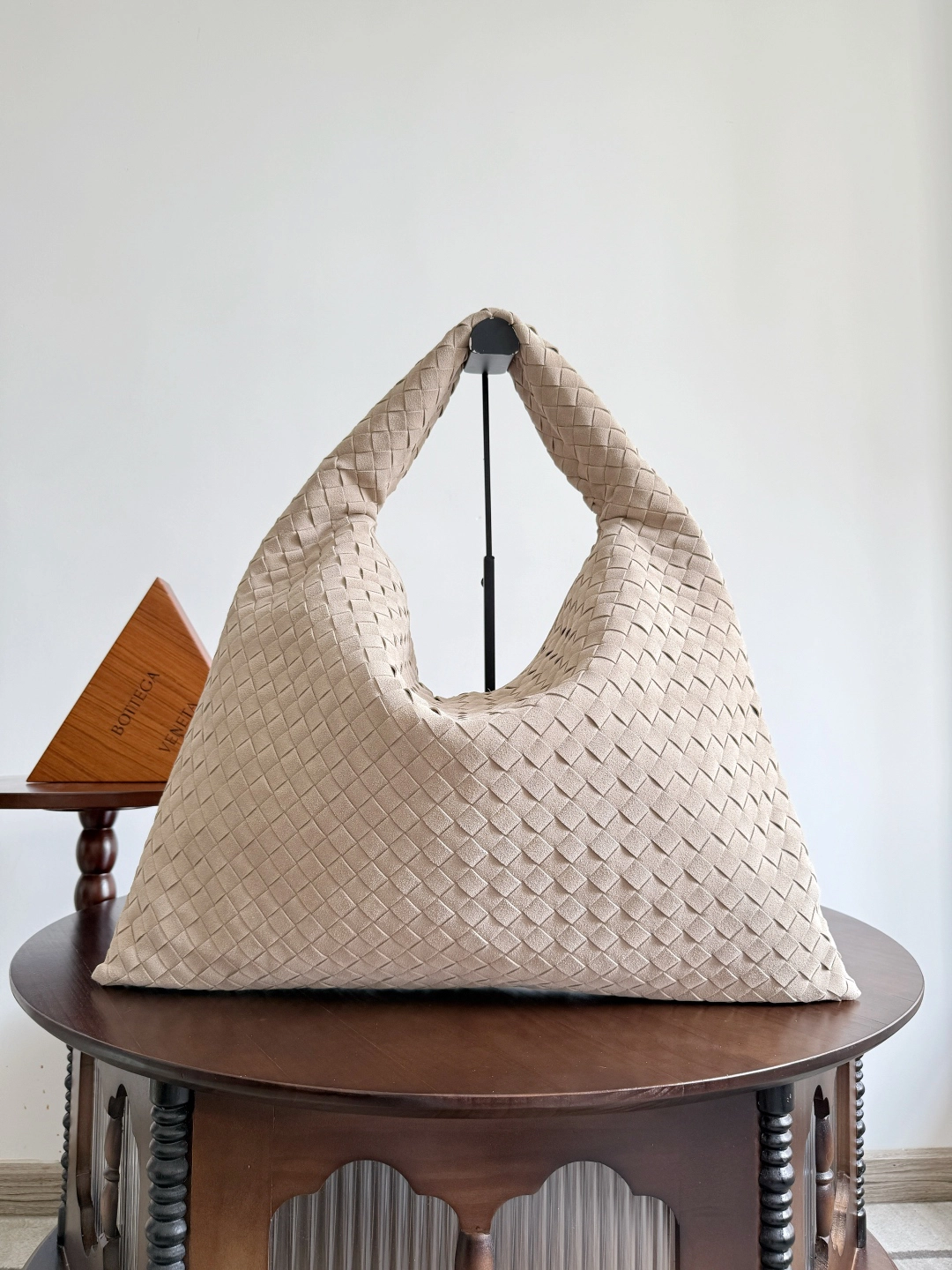 ボッテガ・ヴェネタ「Bottega Veneta」Sloane バッグ