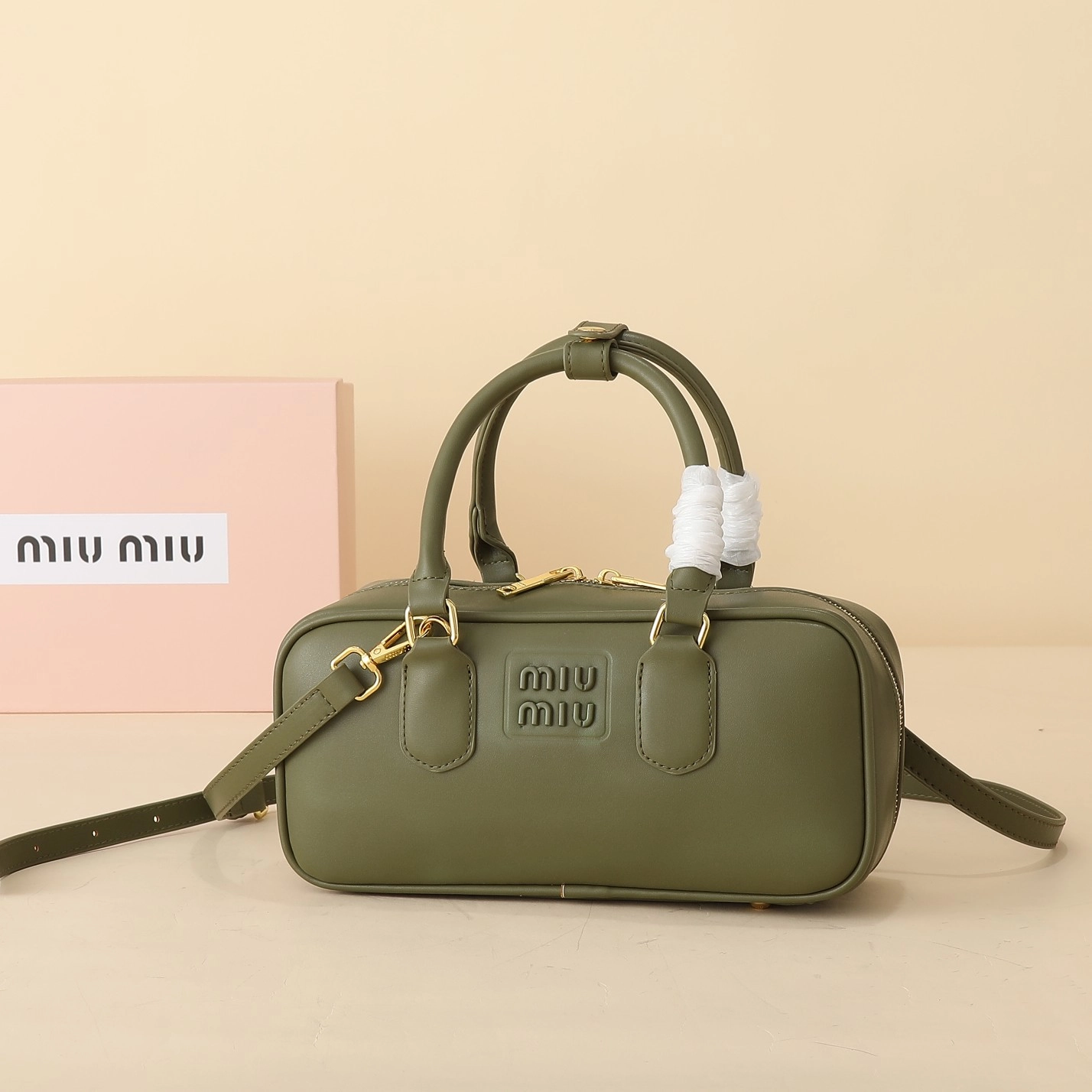 ミュウミュウ アルカディ レザー ラージバッグ「Arcadie Bag」