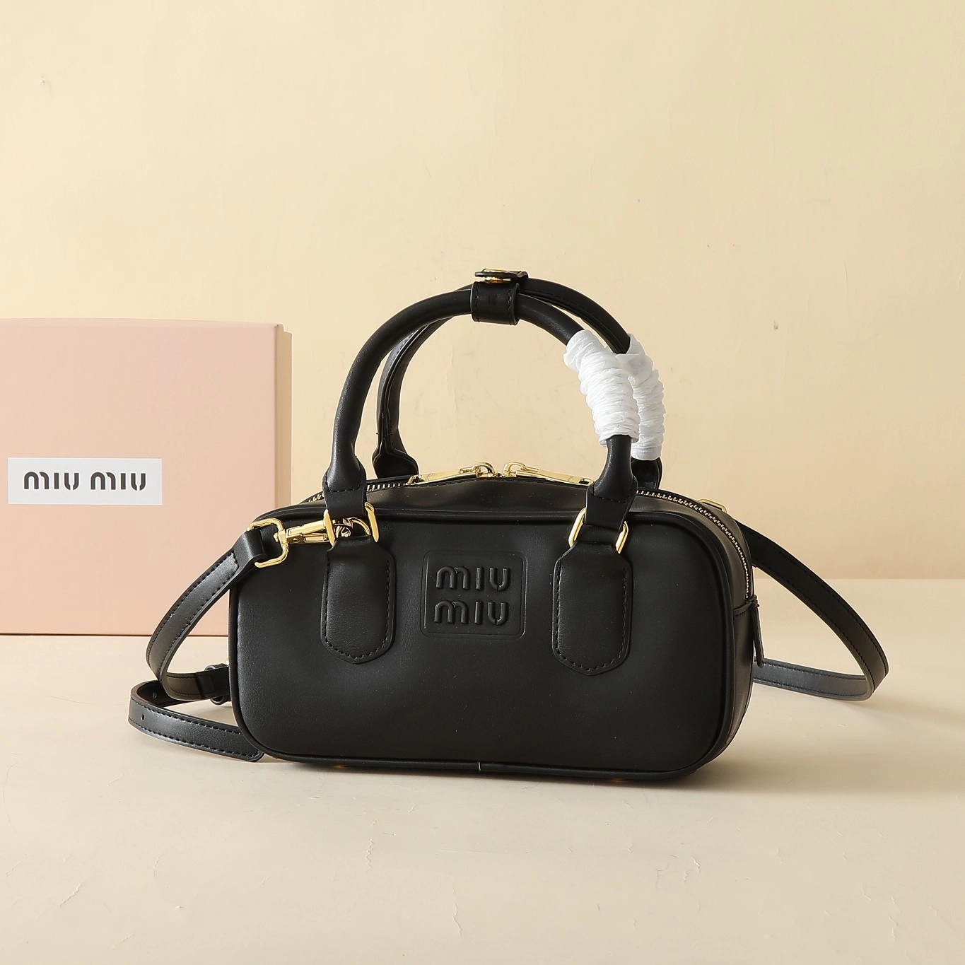 ミュウミュウ アルカディ レザー レギュラー/ラージバッグ「Arcadie Bag」